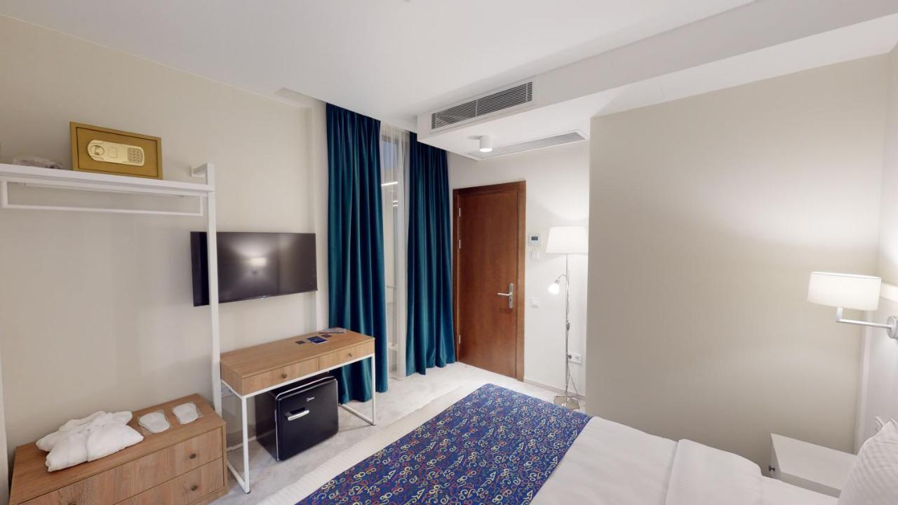 Epigraph Design Kosher Hotel Тбілісі Екстер'єр фото