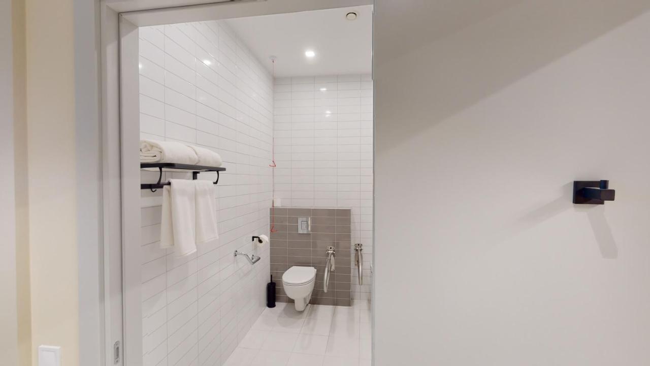 Epigraph Design Kosher Hotel Тбілісі Екстер'єр фото
