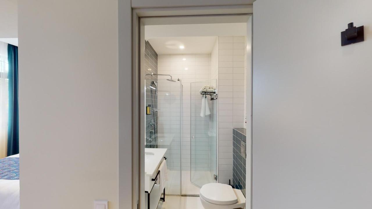 Epigraph Design Kosher Hotel Тбілісі Екстер'єр фото