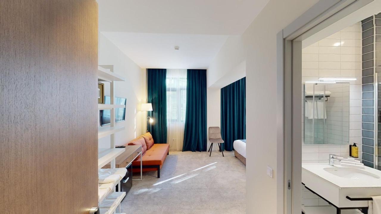 Epigraph Design Kosher Hotel Тбілісі Екстер'єр фото