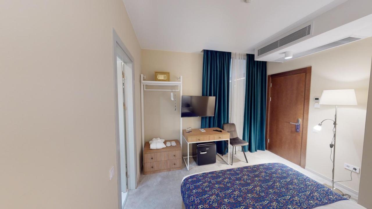 Epigraph Design Kosher Hotel Тбілісі Екстер'єр фото