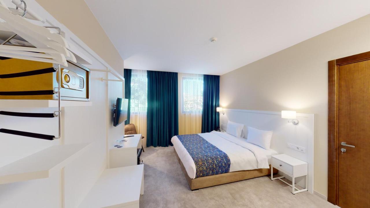 Epigraph Design Kosher Hotel Тбілісі Екстер'єр фото